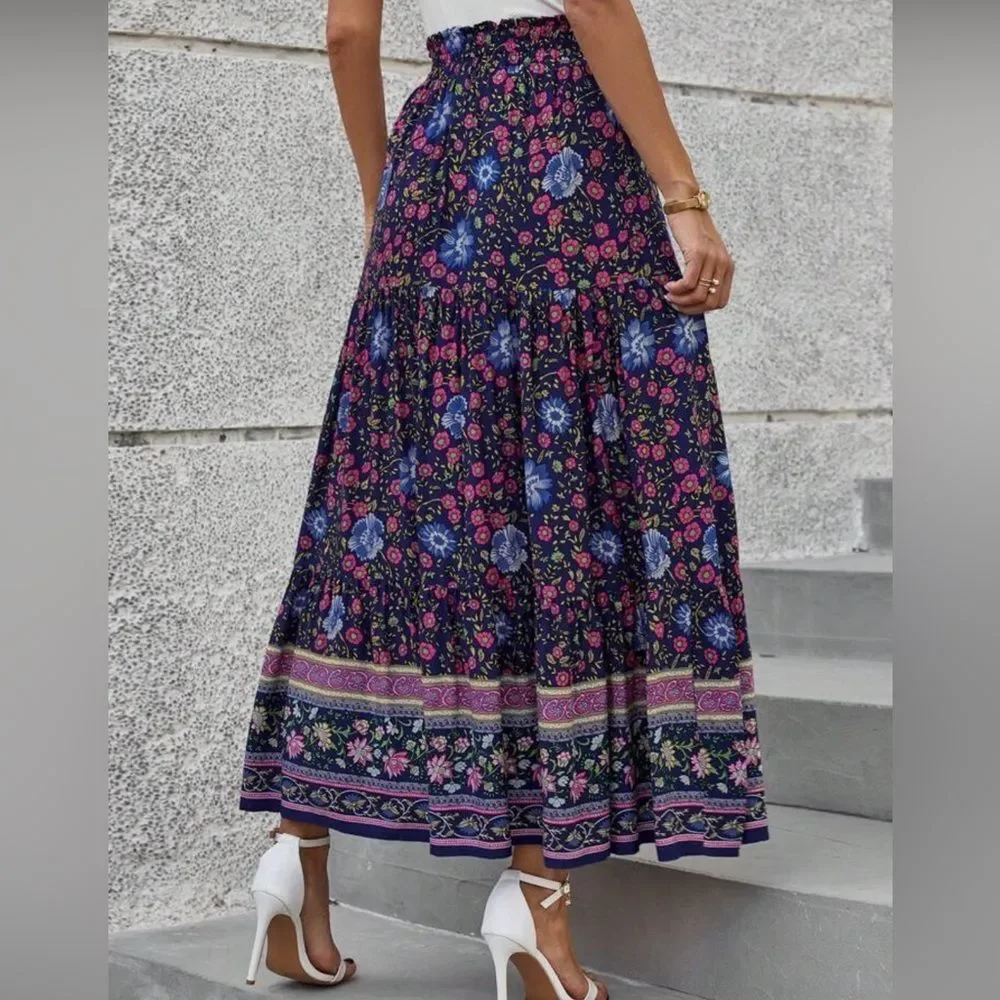 NWT Aly Daly Naxi Skirt Floral Print Navy background, pink/Yellow flower Sz S